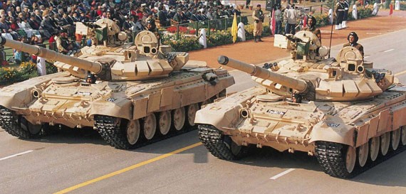 Xe tăng T-90S của Lục quân Ấn Độ, mua của Nga